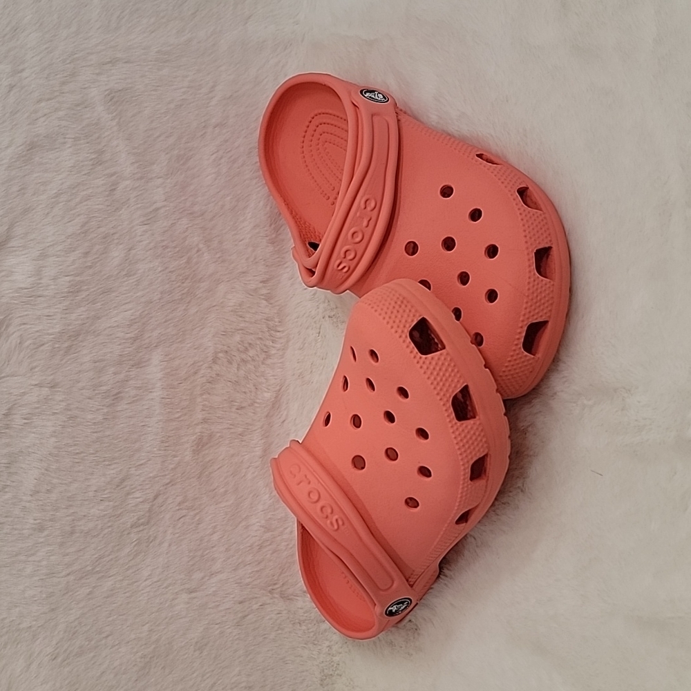 Crocs Classic Orange Graphic Clog, J 3